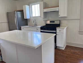 220 St Peter St in Lafayette, LA - Building Photo - Building Photo