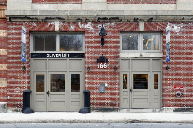 Oliver Lofts in Boston, MA - Building Photo - Building Photo