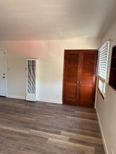 1308 N Sycamore St in Santa Ana, CA - Foto de edificio - Building Photo