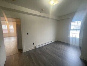 10-12-14 E Hoosac St in Adams, MA - Building Photo - Building Photo