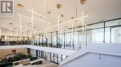 3071 Trafalgar Rd in Oakville, ON - Building Photo - Building Photo