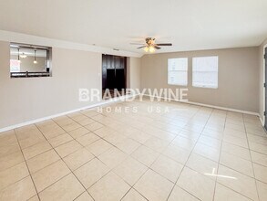 7236 Darien Way, Unit 1716 in Clearwater, FL - Building Photo - Building Photo