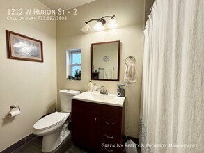 1212 W Huron St in Chicago, IL - Building Photo - Building Photo