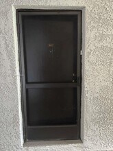 10383 N Kendall Dr, Unit N1 in Miami, FL - Building Photo - Building Photo