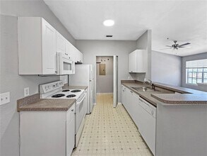 860 Grand Regency Pointe in Altamonte Springs, FL - Building Photo - Building Photo