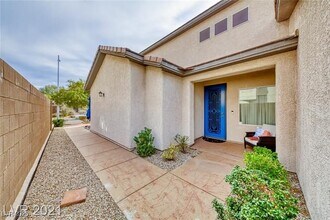 2533 Libberton St in Henderson, NV - Building Photo - Building Photo