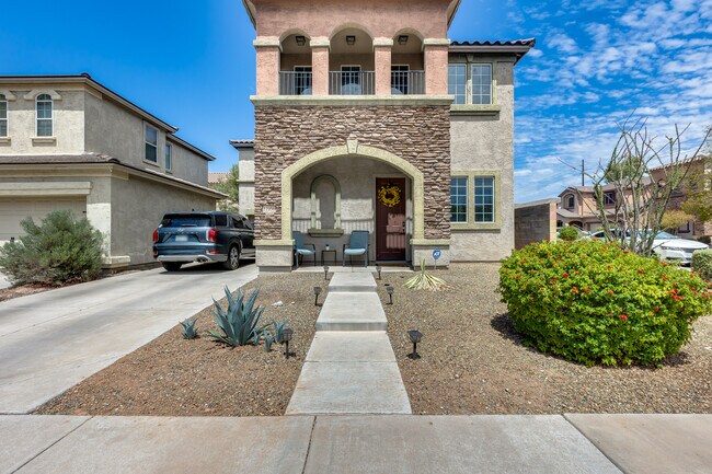 11956 W Fillmore St in Avondale, AZ - Building Photo - Building Photo