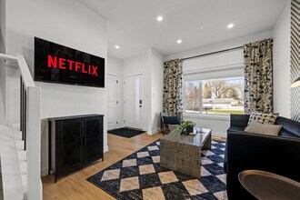 11025-11155 155 St NW in Edmonton, AB - Building Photo - Building Photo