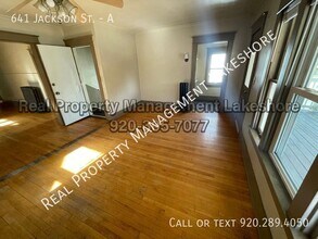 641 Jackson St in Oshkosh, WI - Building Photo - Building Photo