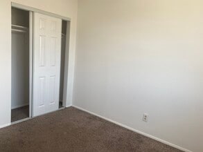 2225 E 14th St, Unit B in Long Beach, CA - Building Photo - Building Photo