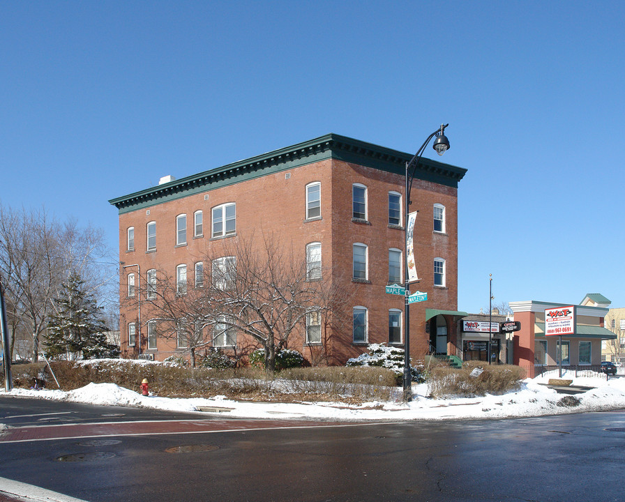 755-759 Maple Ave in Hartford, CT - Building Photo