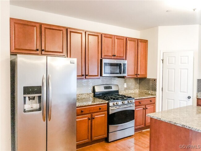 4707 Brydes Ln in Glen Allen, VA - Building Photo - Building Photo