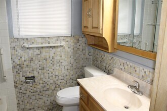 7428 Morgan Ford Rd in St. Louis, MO - Building Photo - Building Photo