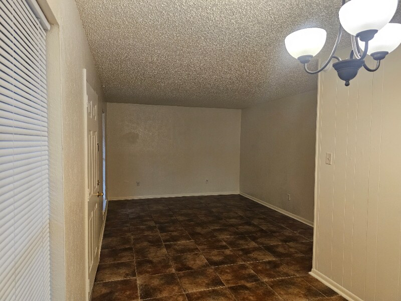 1602 N Seventh St in Longview, TX - Building Photo