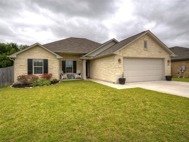 219 Valley Oaks Loop in Georgetown, TX - Building Photo - Building Photo