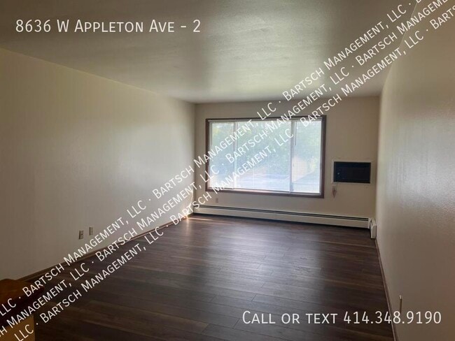 8636 W Appleton Ave in Milwaukee, WI - Building Photo - Building Photo