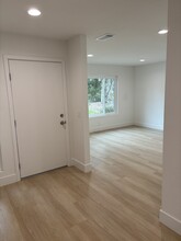 1406 Pambara Cir in Oceanside, CA - Building Photo - Building Photo