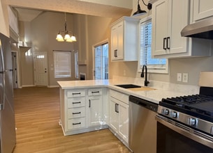 2644 St Charles Ln NW in Kennesaw, GA - Foto de edificio - Building Photo