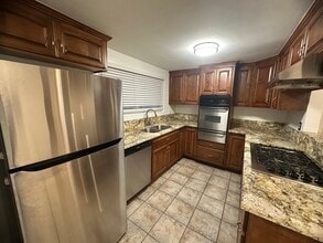 1711 Encino Ave in Monrovia, CA - Building Photo - Building Photo