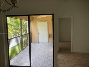 1021 Adams Ave in Homestead, FL - Building Photo - Building Photo