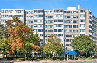 1330 New Hampshire Ave NW in Washington, DC - Building Photo