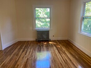 75 Peter Parley Rd, Unit 2 in Boston, MA - Building Photo - Building Photo