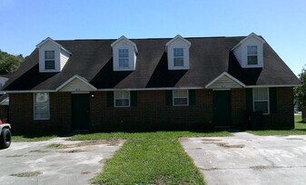 416 Madison Ave in St. Marys, GA - Building Photo