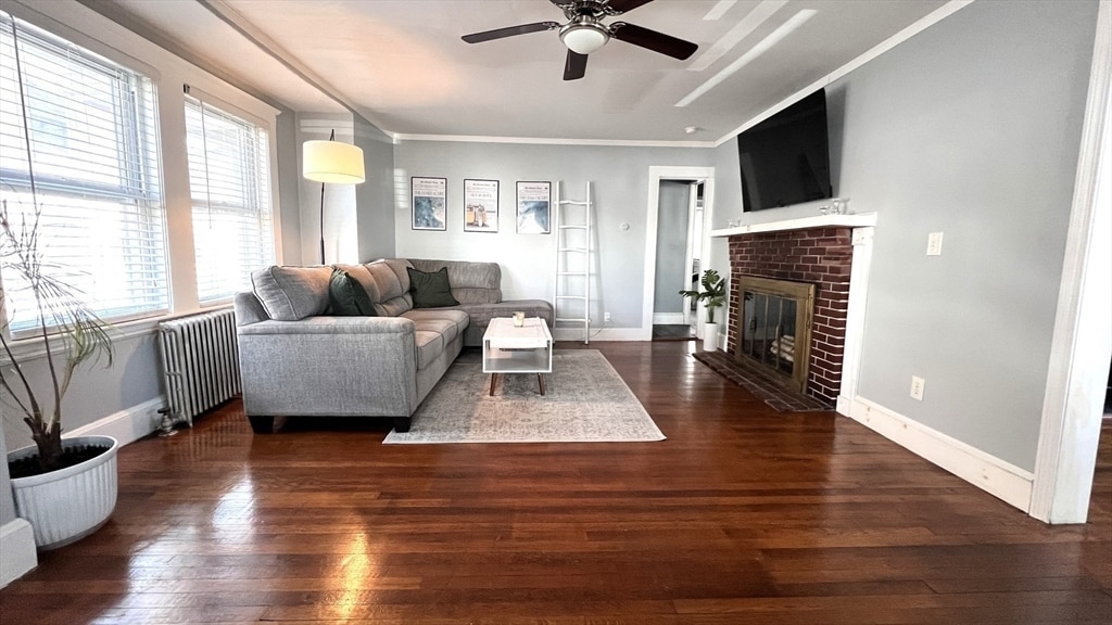 123 Waterston Ave in Quincy, MA - Building Photo