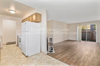 8315 SE Mill St in Portland, OR - Building Photo - Building Photo