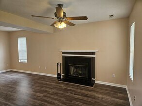 719 Emerald Ct in Newport News, VA - Building Photo - Building Photo