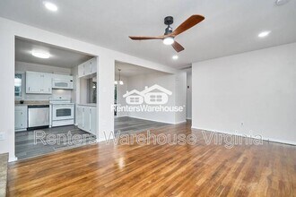 2204 Helsley Ave in Norfolk, VA - Building Photo - Building Photo