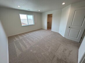 3678 S Roosevelt St in Kennewick, WA - Building Photo - Building Photo