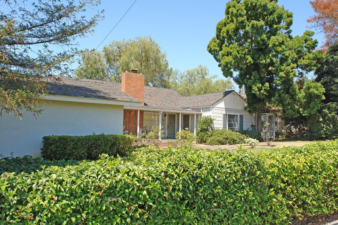 1386 Laurel Ln in San Luis Obispo, CA - Building Photo