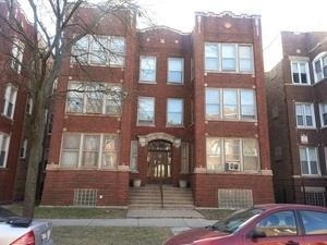 6816 S Cornell Ave in Chicago, IL - Building Photo