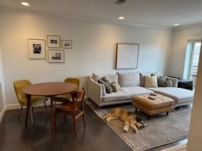 728 E Broadway, Unit 306 in Boston, MA - Building Photo - Building Photo