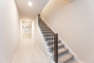 18484 Sunrise Maple Dr in Montgomery, TX - Building Photo - Building Photo
