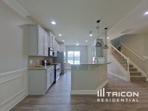 1814 Woods Ln in Denver, NC - Building Photo - Building Photo