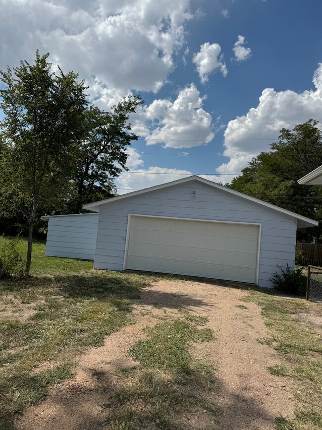 604 S Burg St in Kimball, NE - Building Photo - Building Photo