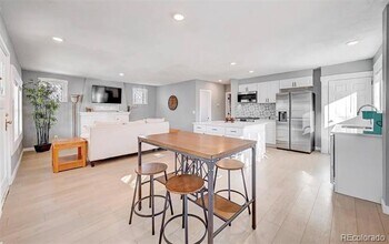1858 S Lincoln St in Denver, CO - Building Photo - Building Photo