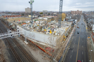 Symington in Toronto, ON - Building Photo - Building Photo