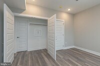 140 W Huntingdon St photo'