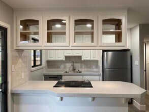 502 Oak Ridge Dr in Roseville, CA - Foto de edificio - Building Photo