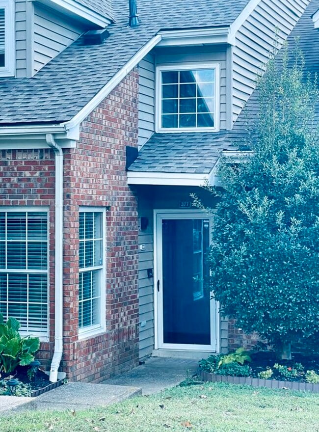 property at 327 Yorkshire Cir