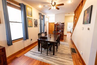 1241 Bates Ave in Cincinnati, OH - Building Photo - Building Photo