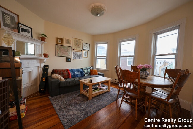 38 Jefferson St, Unit 3
