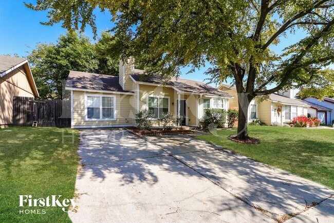 1705 Wallingford Dr in Arlington, TX - Building Photo - Building Photo