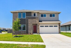 8034 House bank Ln in Arcola, TX - Building Photo