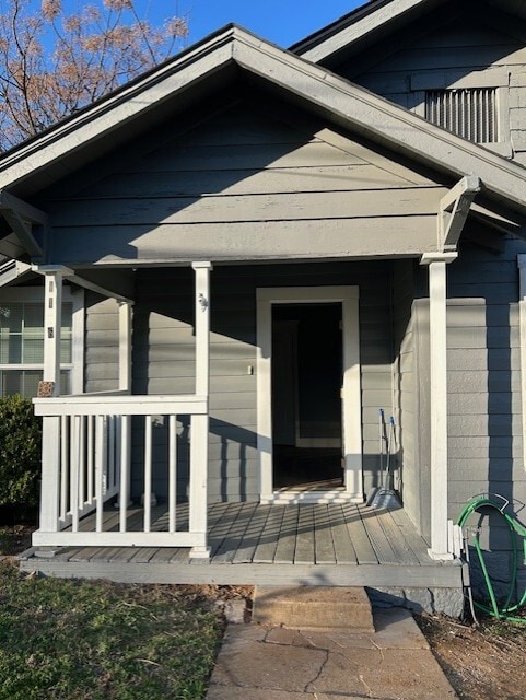 1126 E Houston St in Tyler, TX - Building Photo - Building Photo