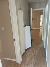 630 E Orange Grove Ave, Unit A in Burbank, CA - Building Photo - Building Photo