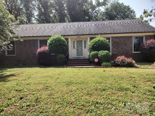 3541 Stonemark Ct in Gastonia, NC - Building Photo - Building Photo